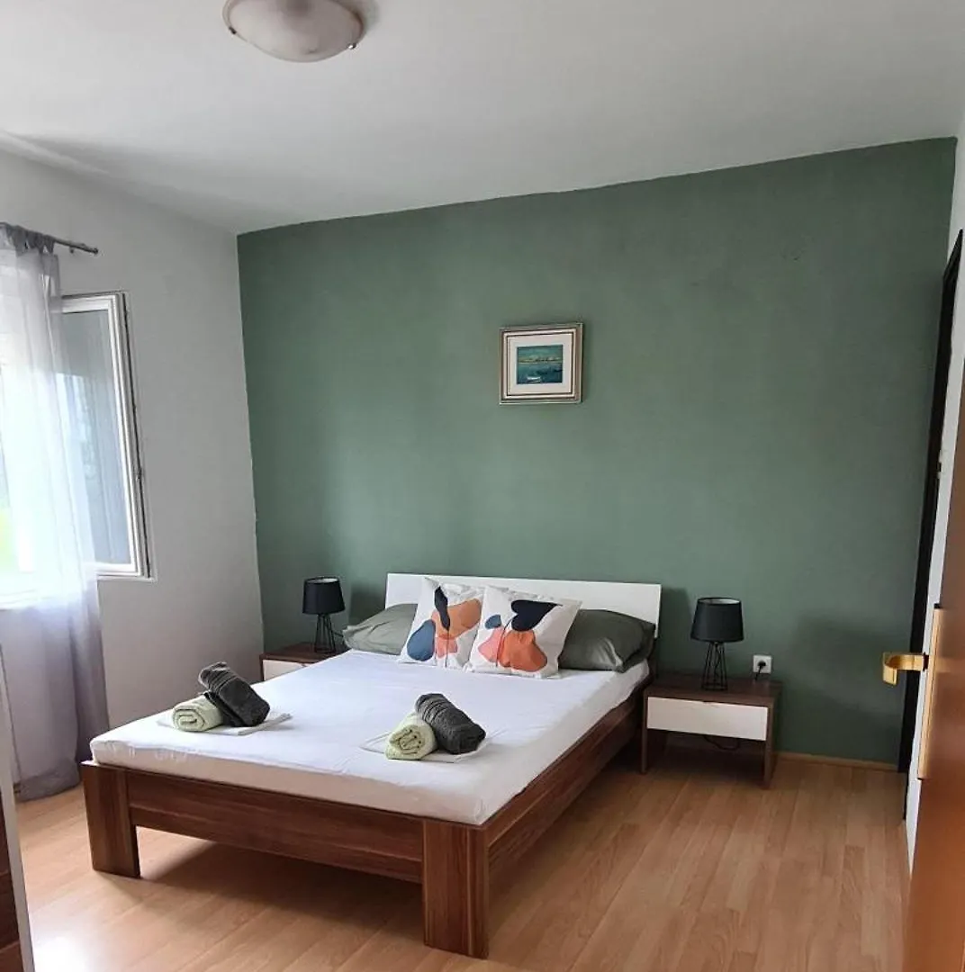 Vendégház Apartments And Rooms Sanja Sibinj Krmpotski