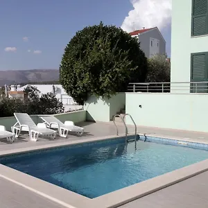 Apartman Delta 